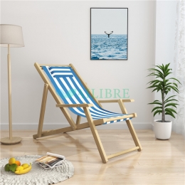 Tumbona Plegable en el Patio del Jardín